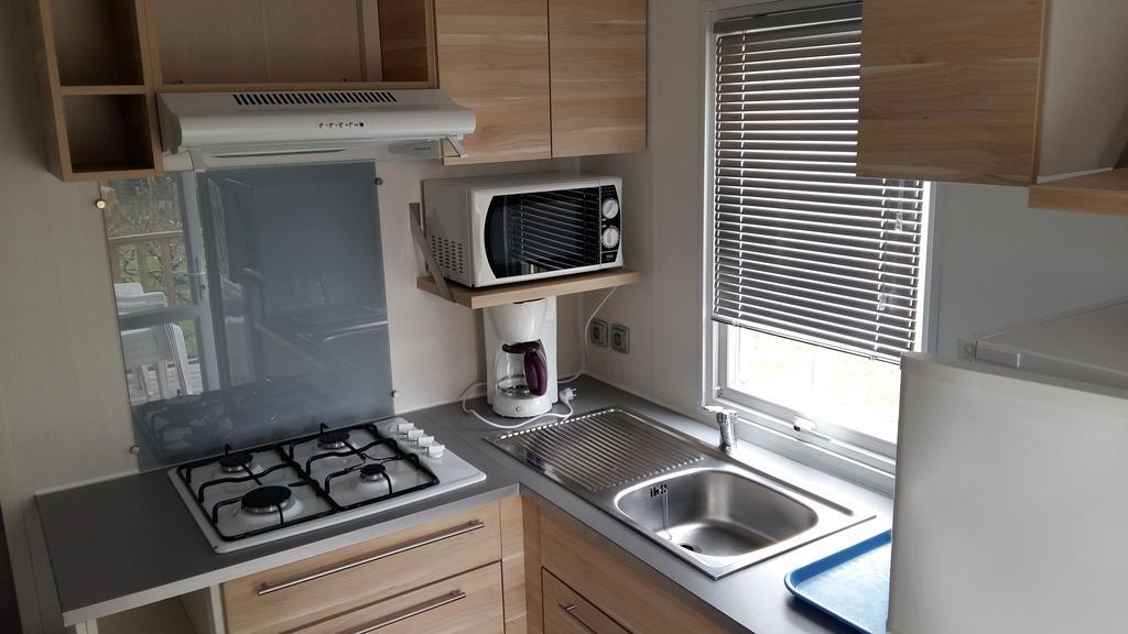Camping De La Miniere ฟอร์ฌ-เล-โซ ภายนอก รูปภาพ